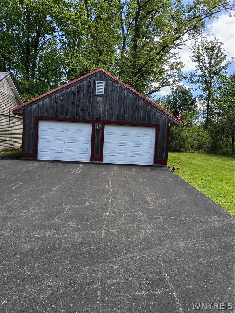 9106 Arthur Jenkins Road Lenox, NY 13032 - Photo 33 of 36