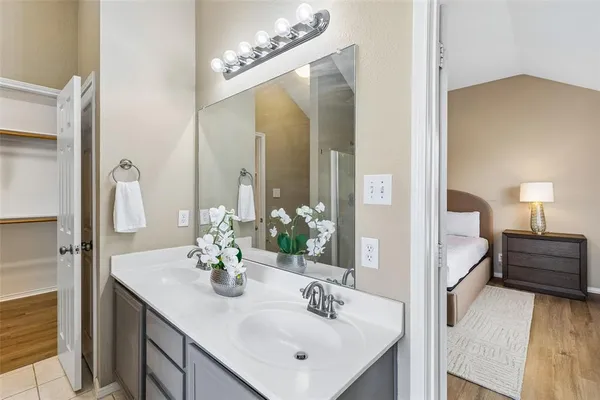 $359,900 | 3202 Creekside Drive, Sachse, TX 75048