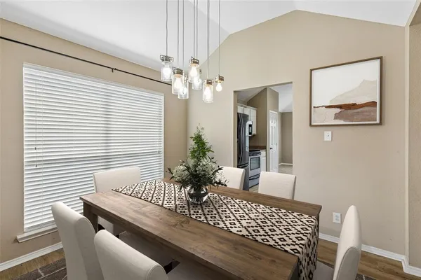 $359,900 | 3202 Creekside Drive, Sachse, TX 75048