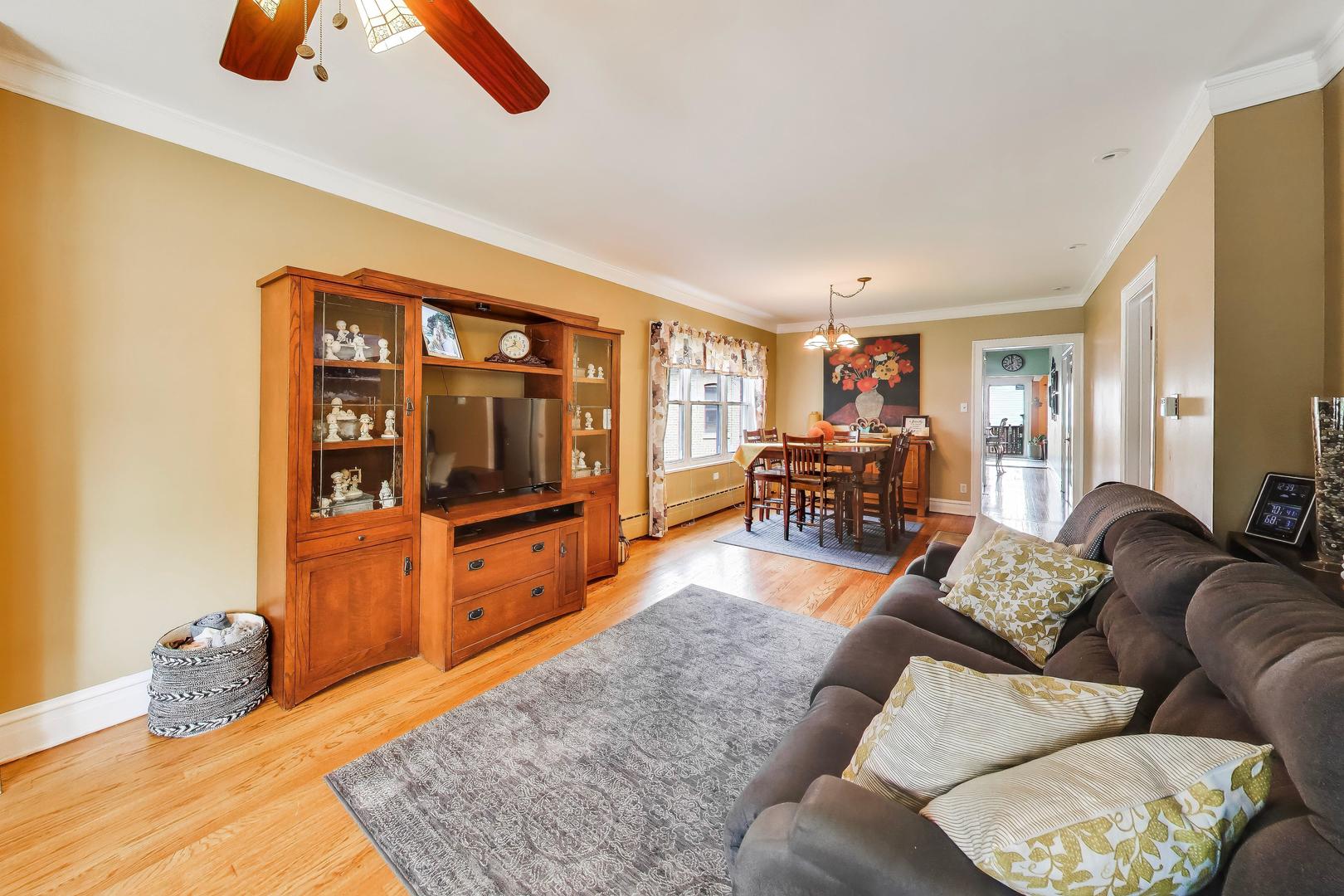 6732 West Rascher Avenue Chicago, IL 60656 - Photo 4 of 52