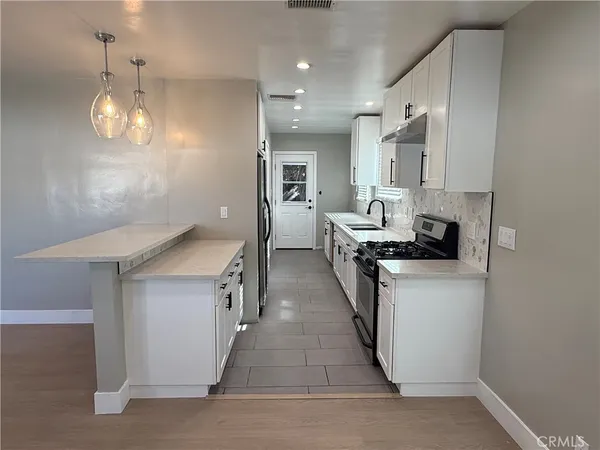 $3,750 | 7358 Riverton Avenue, Sun Valley, CA 91352