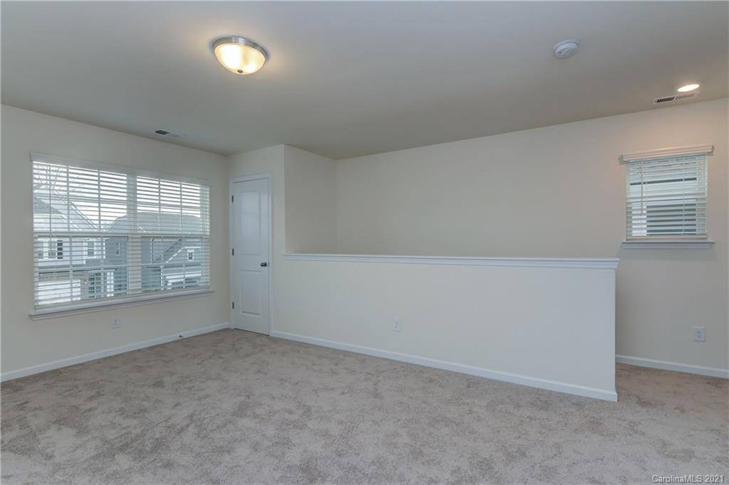 2014 Blue Pond Road Matthews, NC 28104 - Photo 18 of 32 an empty room with a window