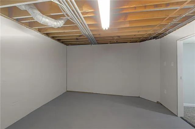 $269,000 | 10209 Foster Street, Overland Park, KS 66212