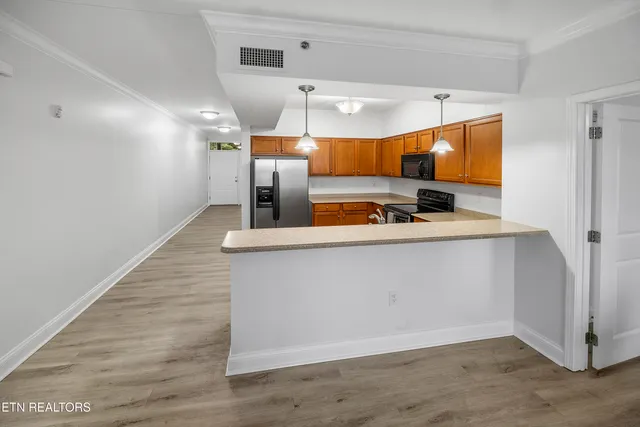 $525,000 | 3001 River Towne Way, Unit 402, Knoxville, TN 37920