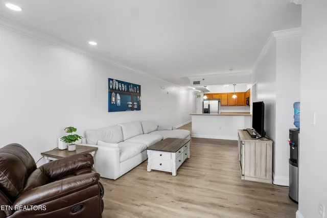 $525,000 | 3001 River Towne Way, Unit 402, Knoxville, TN 37920