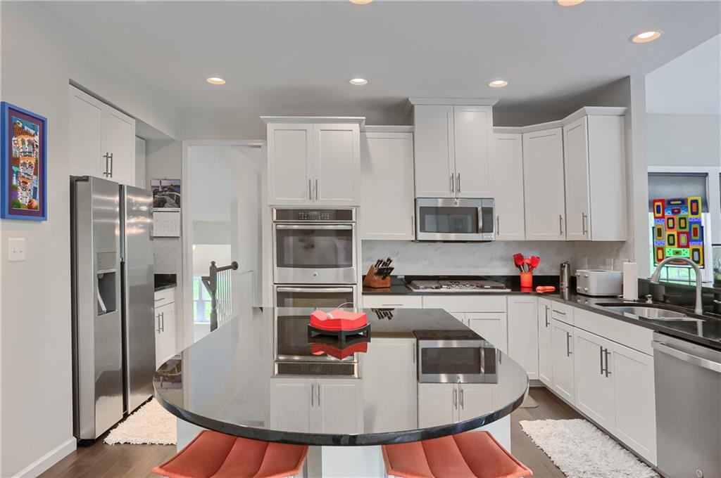 107 Victoria Court McKees Rocks, PA 15136 - Photo 11 of 48 Gallery Image 11