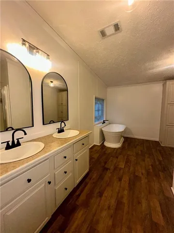 $174,500 | 467 Newsome Road, Pineville, LA 71360