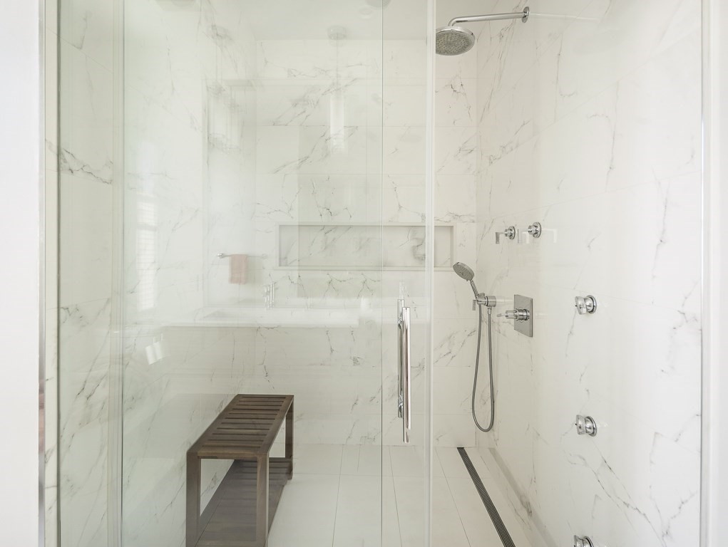 586 East 3rd Street, Unit 3 Boston, MA 02127 - Photo 20 of 35