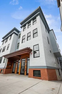 $1,625,000 | 586 East 3rd Street, Unit 3, Boston, MA 02127