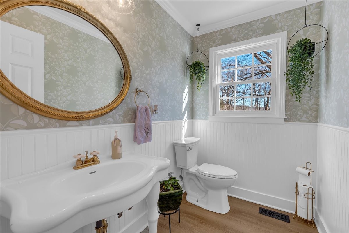 251 Miller Road Hillsboro, TN 37342 - Photo 38 of 80 a bathroom with a sink and a mirror