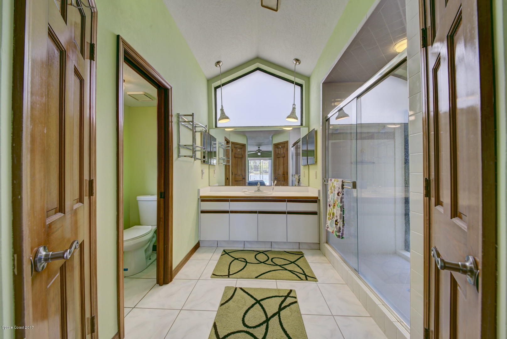 133 Oak Lake Road Melbourne, FL 32901 - Photo 20 of 45 Master Bathroom