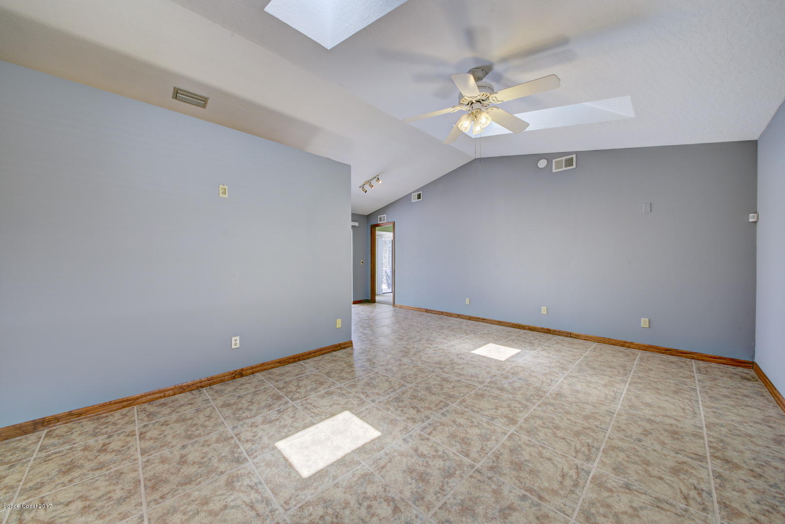 133 Oak Lake Road Melbourne, FL 32901 - Photo 6 of 45 Living Area with Tile Floor