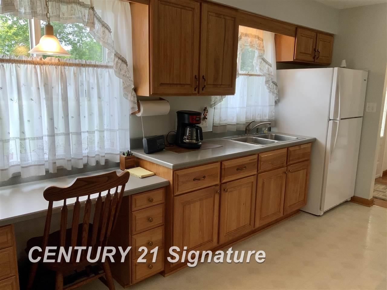 6257 Kelly Road Flushing, MI 48433 - Photo 6 of 39
