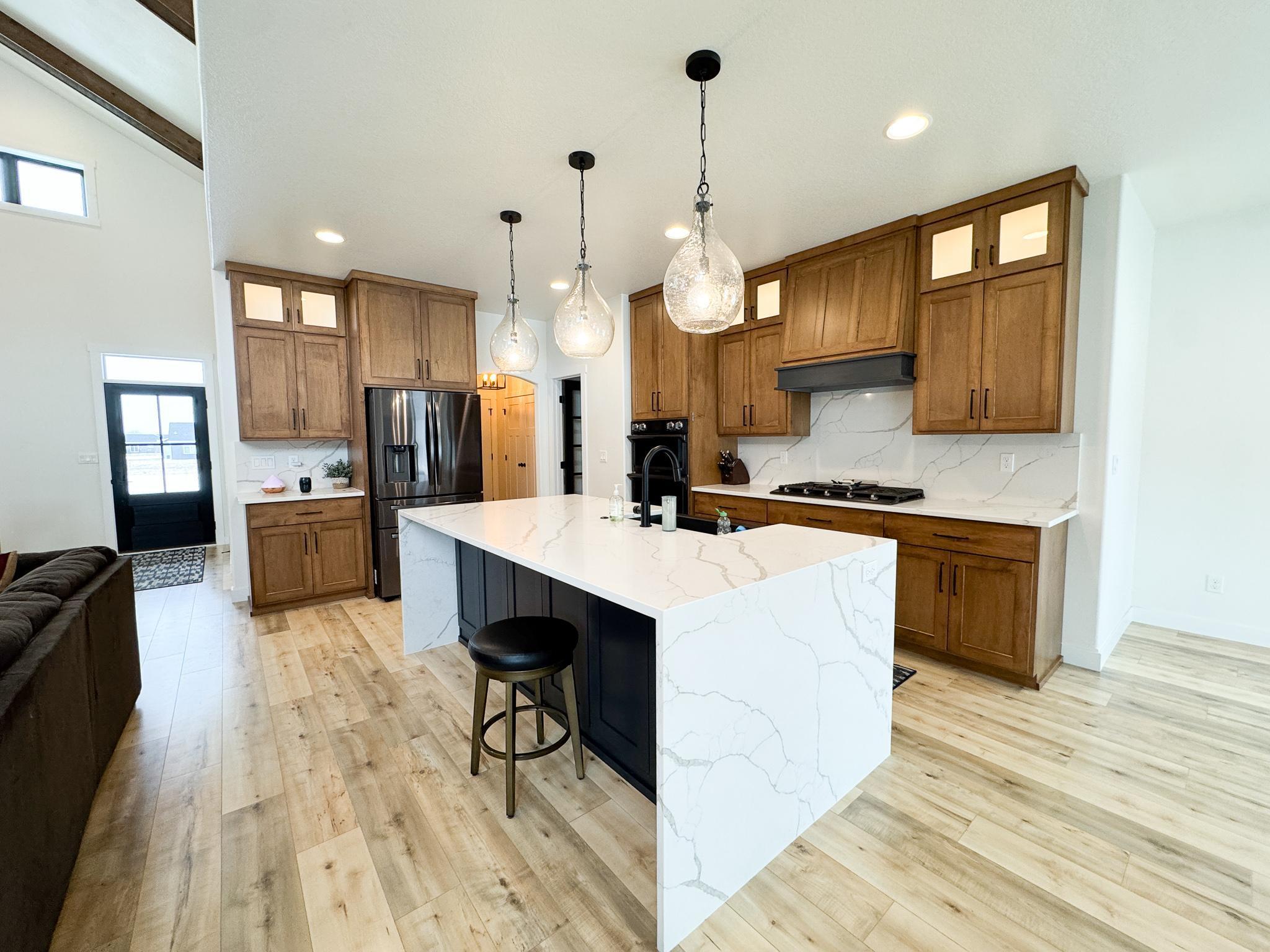 106 19th Street Northeast Barnesville, MN 56514 - Photo 5 of 49