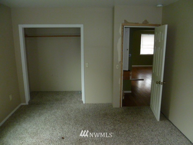 1004 North 29th Street Renton, WA 98056 - Photo 5 of 8
