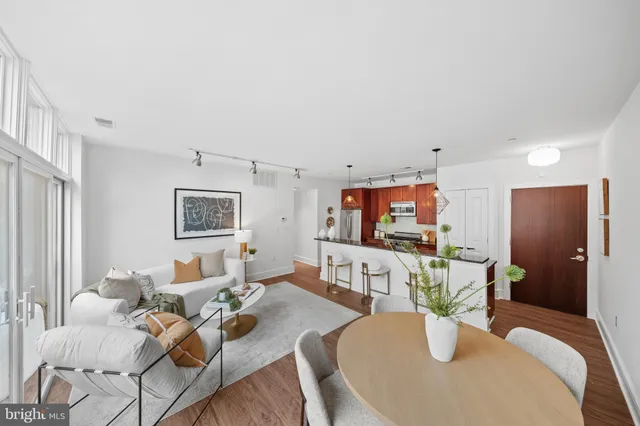 $699,900 | 1654 Euclid Street Northwest, Unit 204, Washington, DC 20009