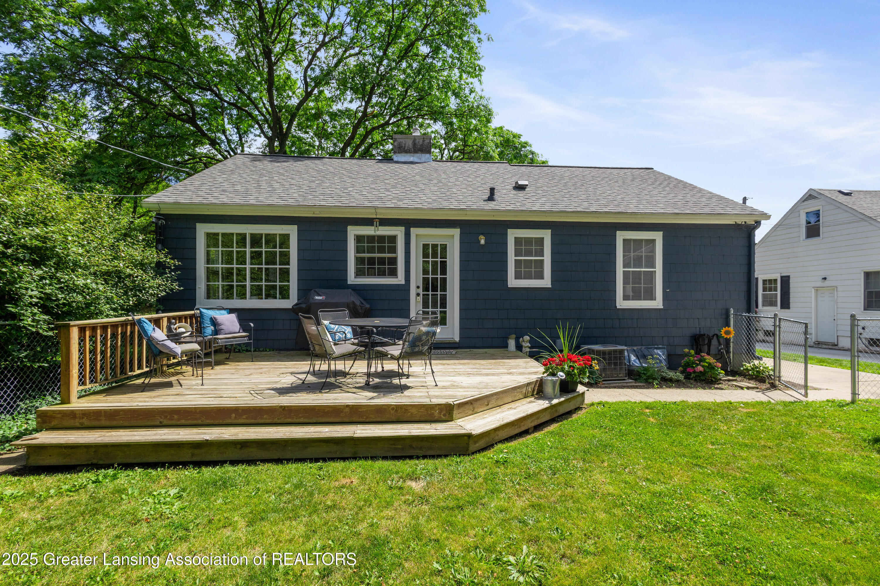 1432 Harvard Road East Lansing, MI 48823 - Photo 43 of 49 HARVARD-43