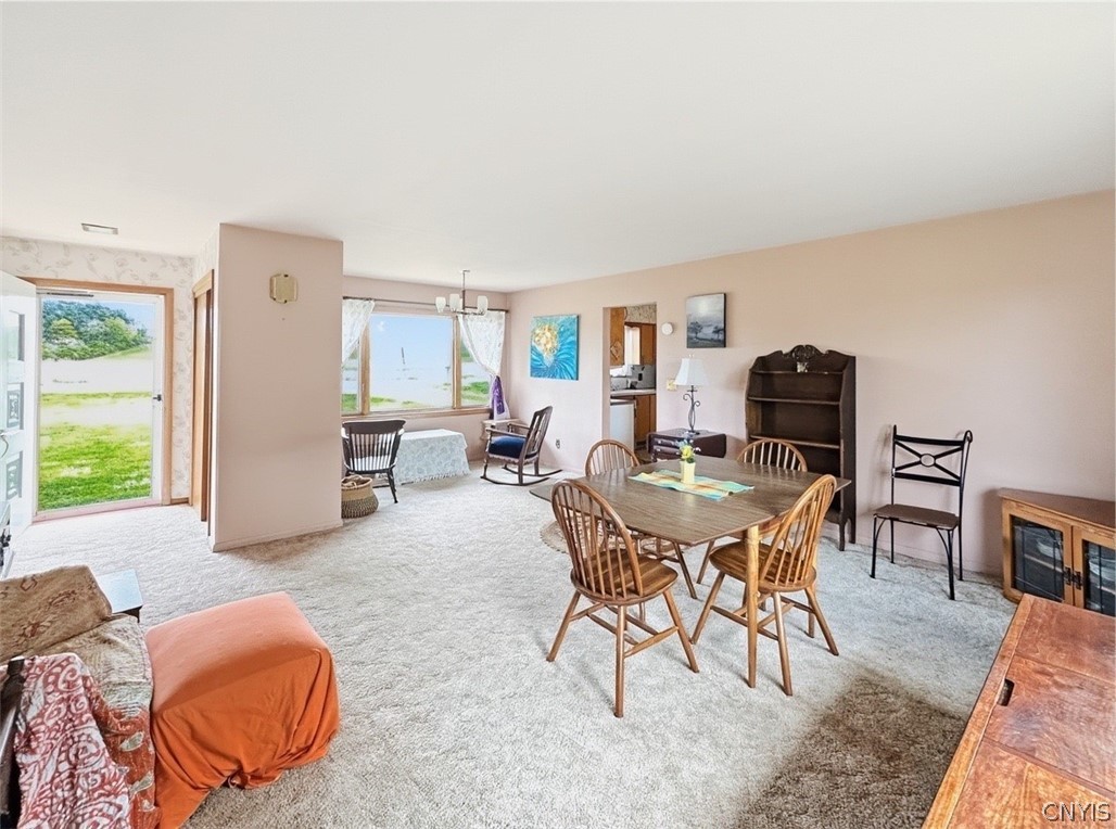 4095 Bleeker Road Vernon, NY 13477 - Photo 12 of 46 Large Living Room - As Is