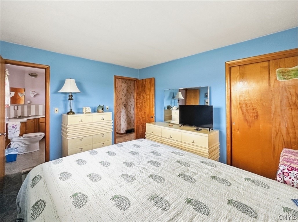 4095 Bleeker Road Vernon, NY 13477 - Photo 19 of 46 Bedroom #1 - as is