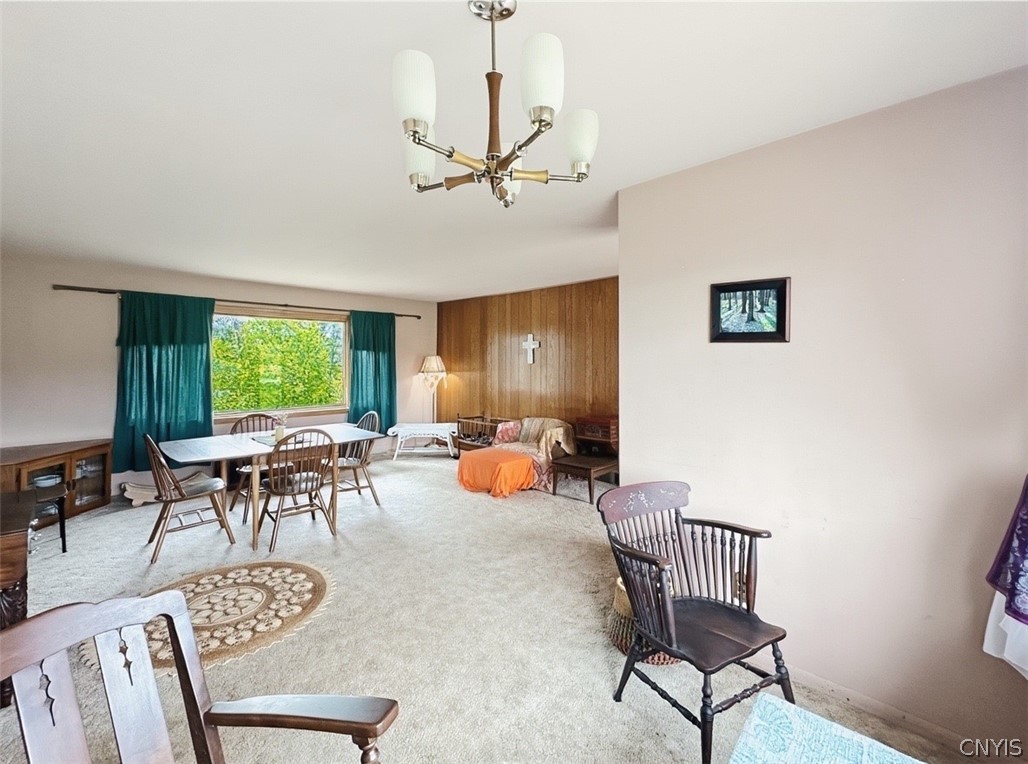4095 Bleeker Road Vernon, NY 13477 - Photo 10 of 46 Large Living Room - As Is