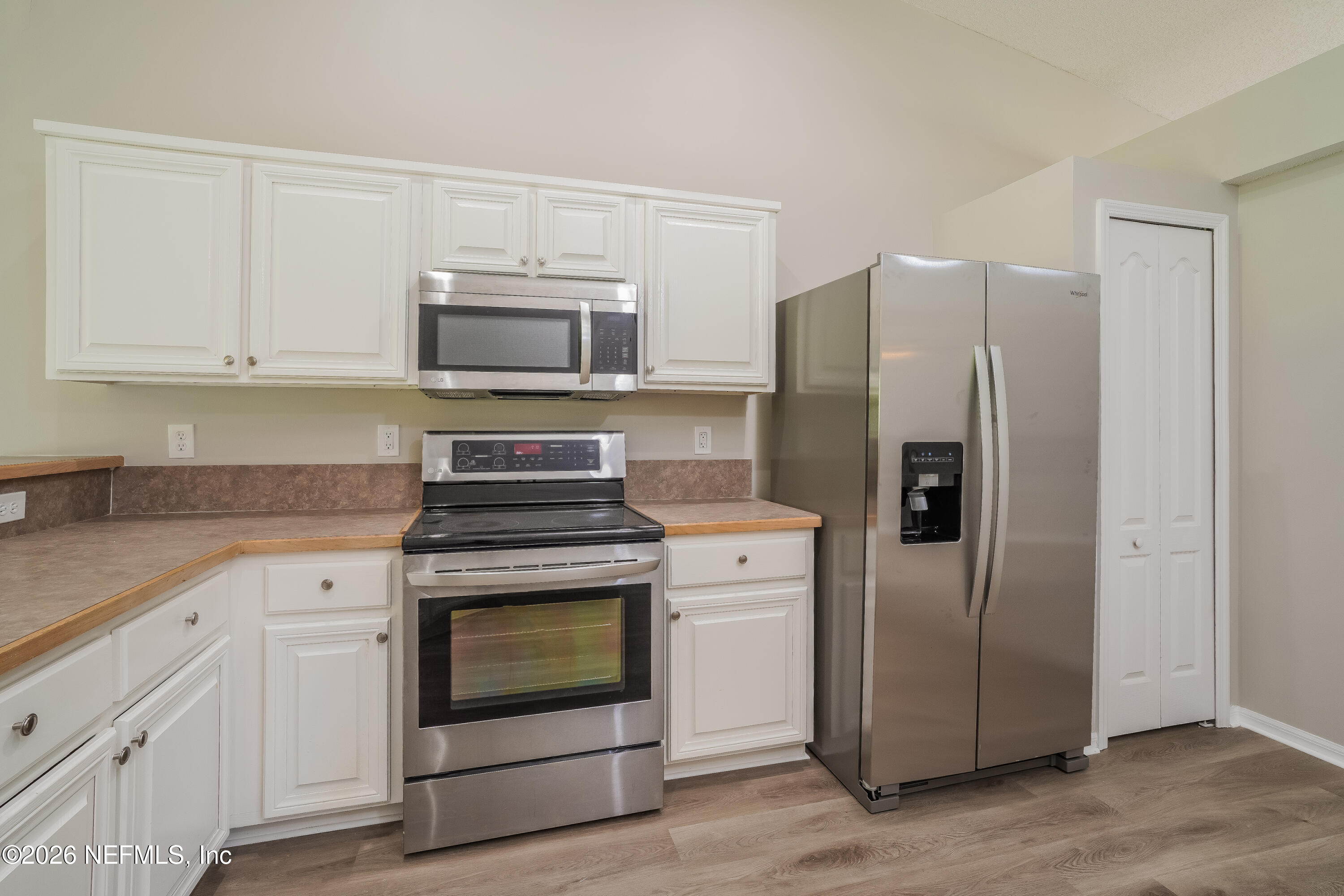 3159 Wavering Lane Middleburg, FL 32068 - Photo 7 of 17 007-photo-kitchen-11235562