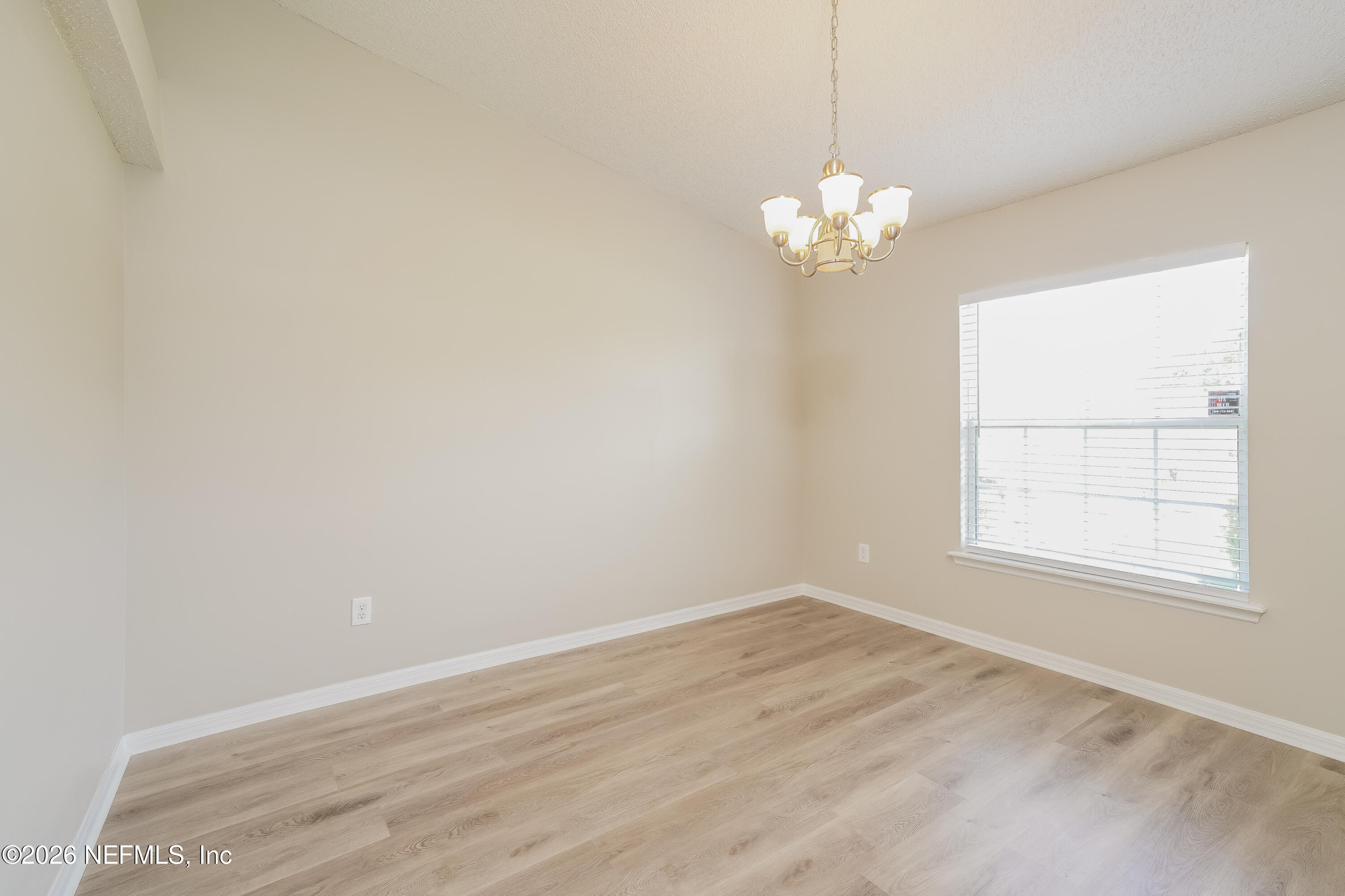 3159 Wavering Lane Middleburg, FL 32068 - Photo 8 of 17 004-photo-dining-room-11235558