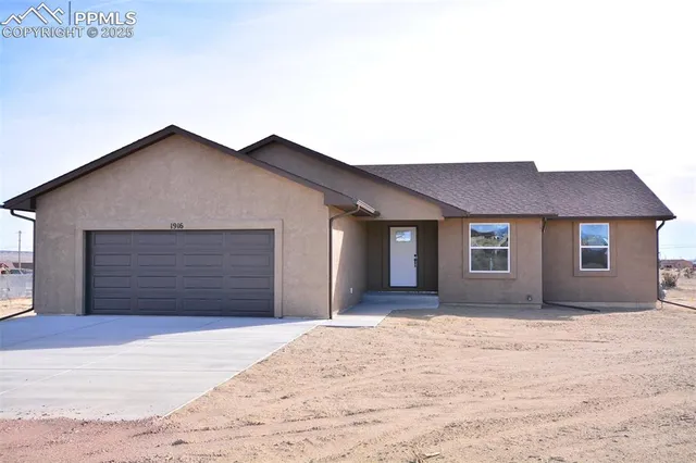 $389,900 | 1916 Spanish Lady Lane, Pueblo, CO 81007