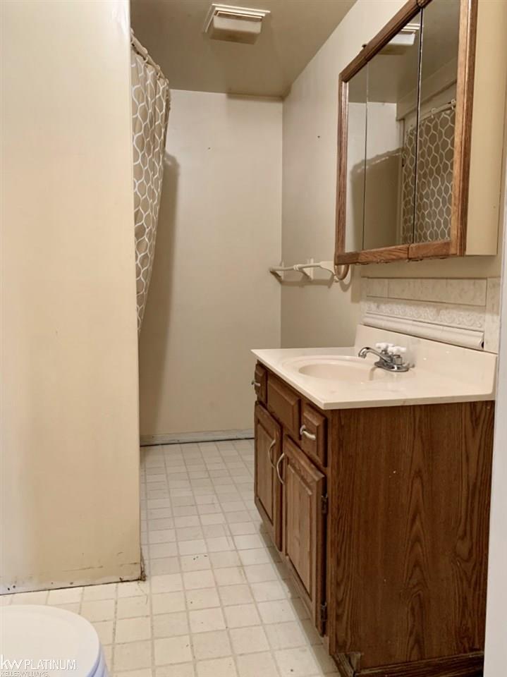 4988 Kalmbach Road Chelsea, MI 48118 - Photo 13 of 23