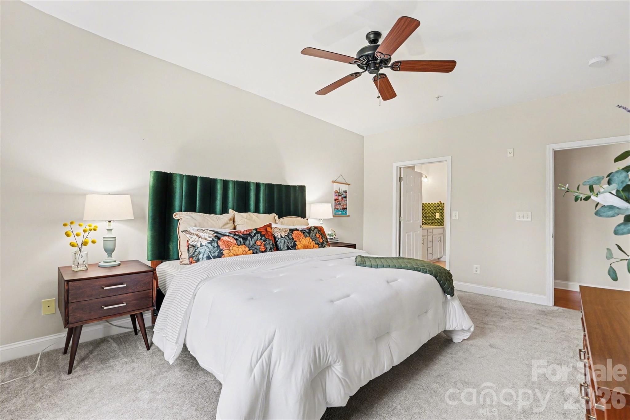 1000 East Woodlawn Road, Unit 111 Charlotte, NC 28209 - Photo 18 of 30