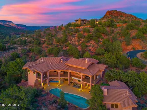 $2,400,000 | 225 Scenic Drive, Sedona, AZ 86336