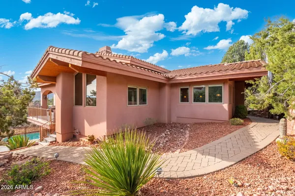 $2,400,000 | 225 Scenic Drive, Sedona, AZ 86336