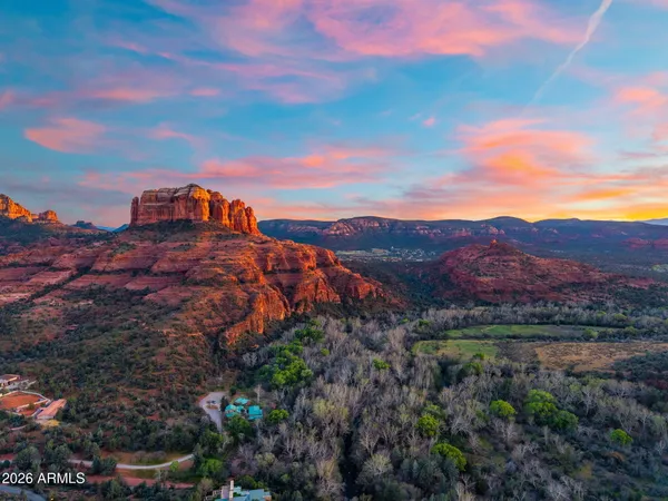 $2,400,000 | 225 Scenic Drive, Sedona, AZ 86336