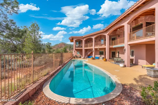 $2,400,000 | 225 Scenic Drive, Sedona, AZ 86336