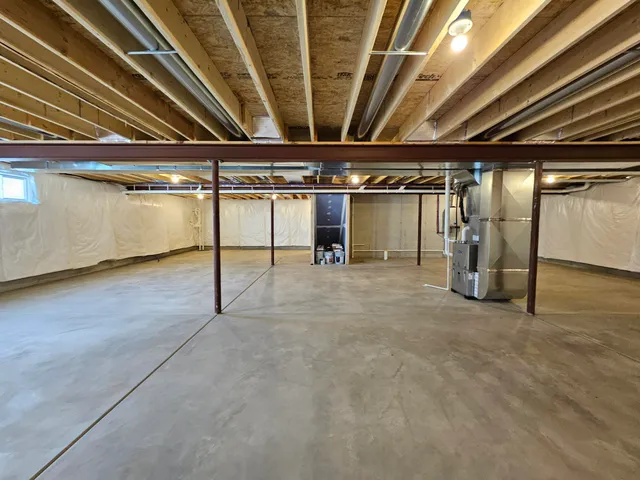 $453,900 | 4968 Richard Drive, Lowell, IN 46356