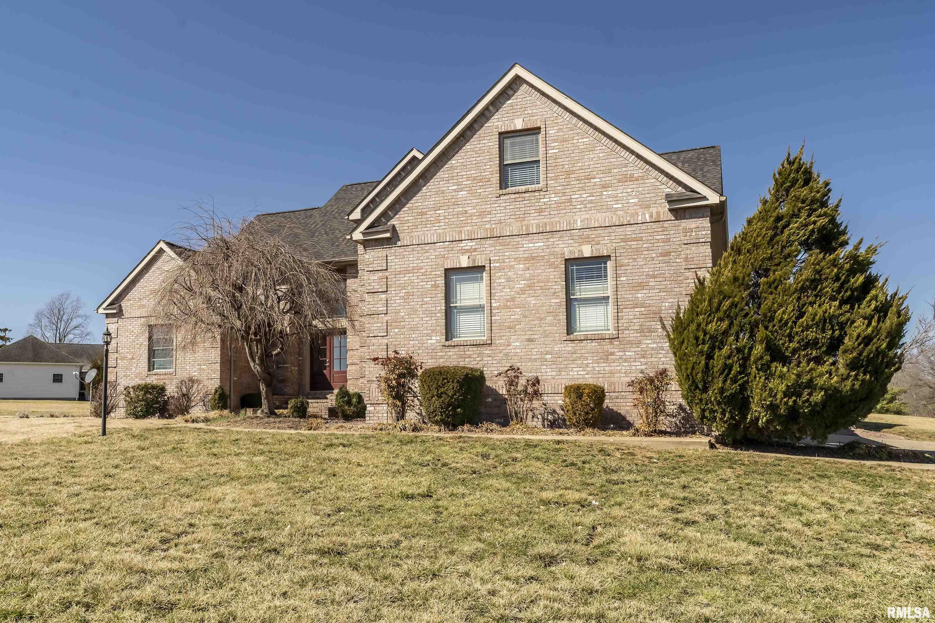 1 Quail Run Herrin, IL 62948 - Photo 3 of 57 Gallery Image 3