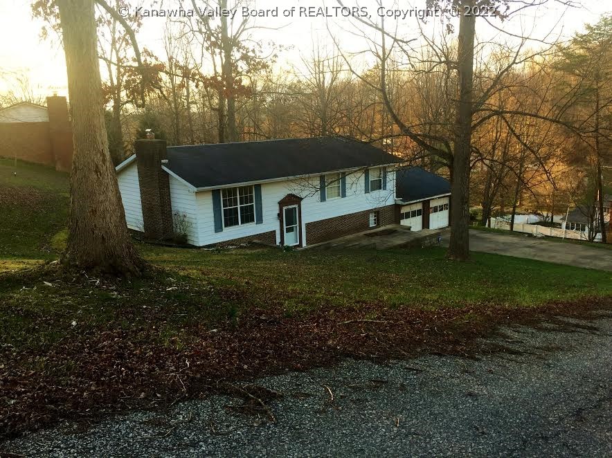 88 Spruce Drive Elkview, WV 25071 - Photo 3 of 26 Gallery Image 3