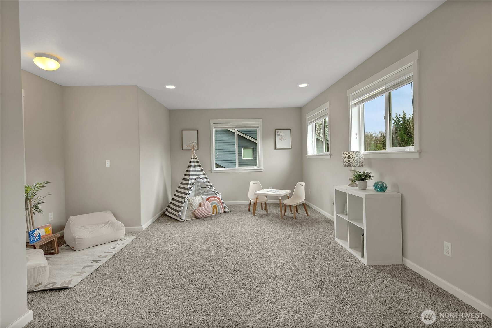 14925 Benton Loop Sumner, WA 98390 - Photo 31 of 40 a room with furniture and window