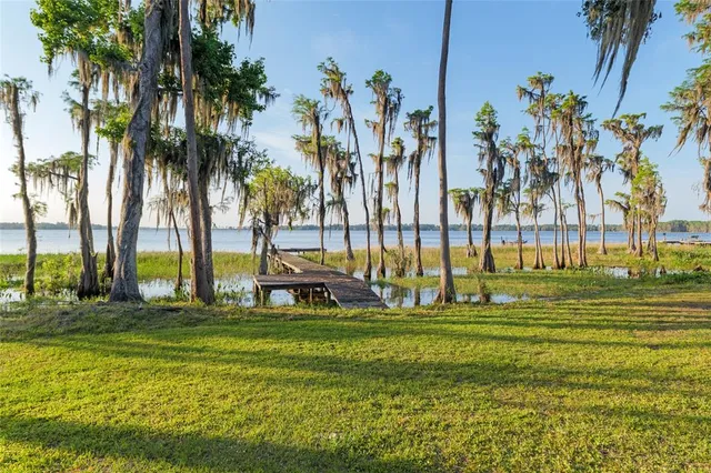 $1,060,000 | 2499 Southeast 30 Street, Melrose, FL 32666