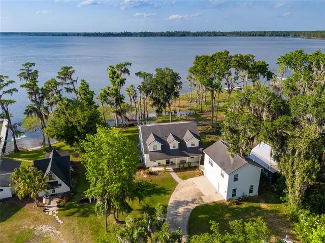 $1,060,000 | 2499 Southeast 30 Street, Melrose, FL 32666