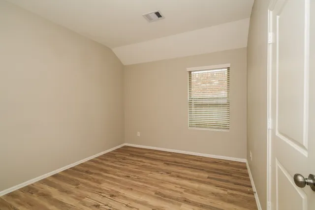 $1,695 | 19077 Sonora Chase Drive, New Caney, TX 77357