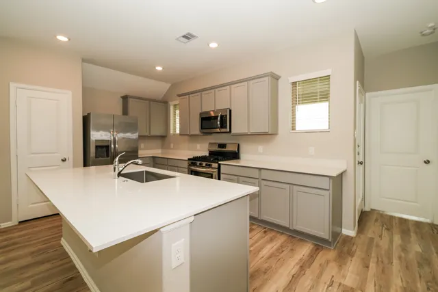 $1,695 | 19077 Sonora Chase Drive, New Caney, TX 77357