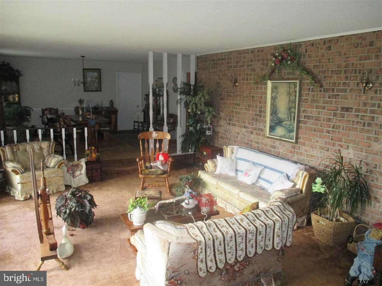 3332 Steltz Road New Freedom, PA 17349 - Photo 4 of 26 Gallery Image 4