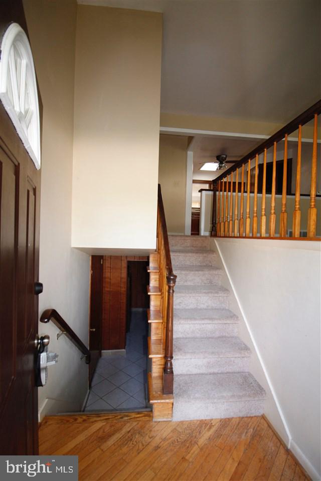 1875 Lilac Road York, PA 17408 - Photo 3 of 27