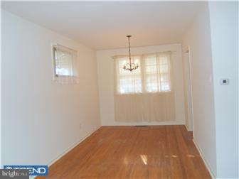506 8 Street Riverside, NJ 08075 - Photo 4 of 6