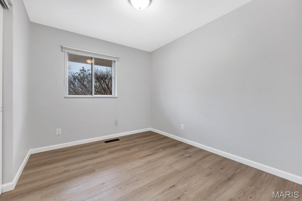 404 Spring Meadows Drive Ballwin, MO 63011 - Photo 13 of 26