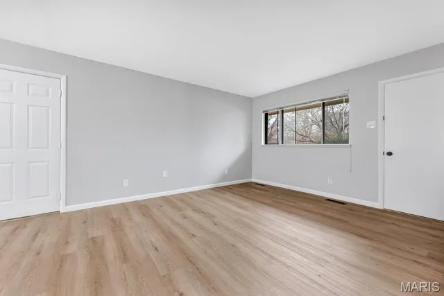 $259,900 | 404 Spring Meadows Drive, Ballwin, MO 63011