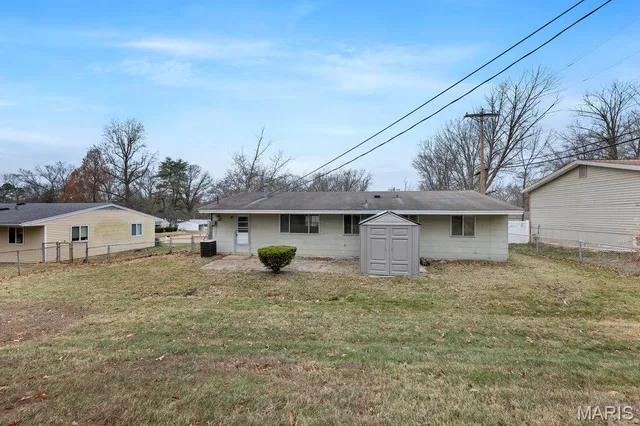 $259,900 | 404 Spring Meadows Drive, Ballwin, MO 63011