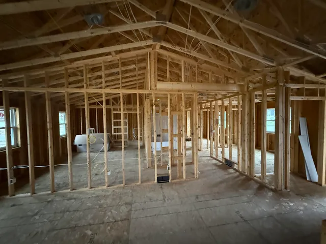 $539,900 | 1938 Arches Drive, Holmen, WI 54636