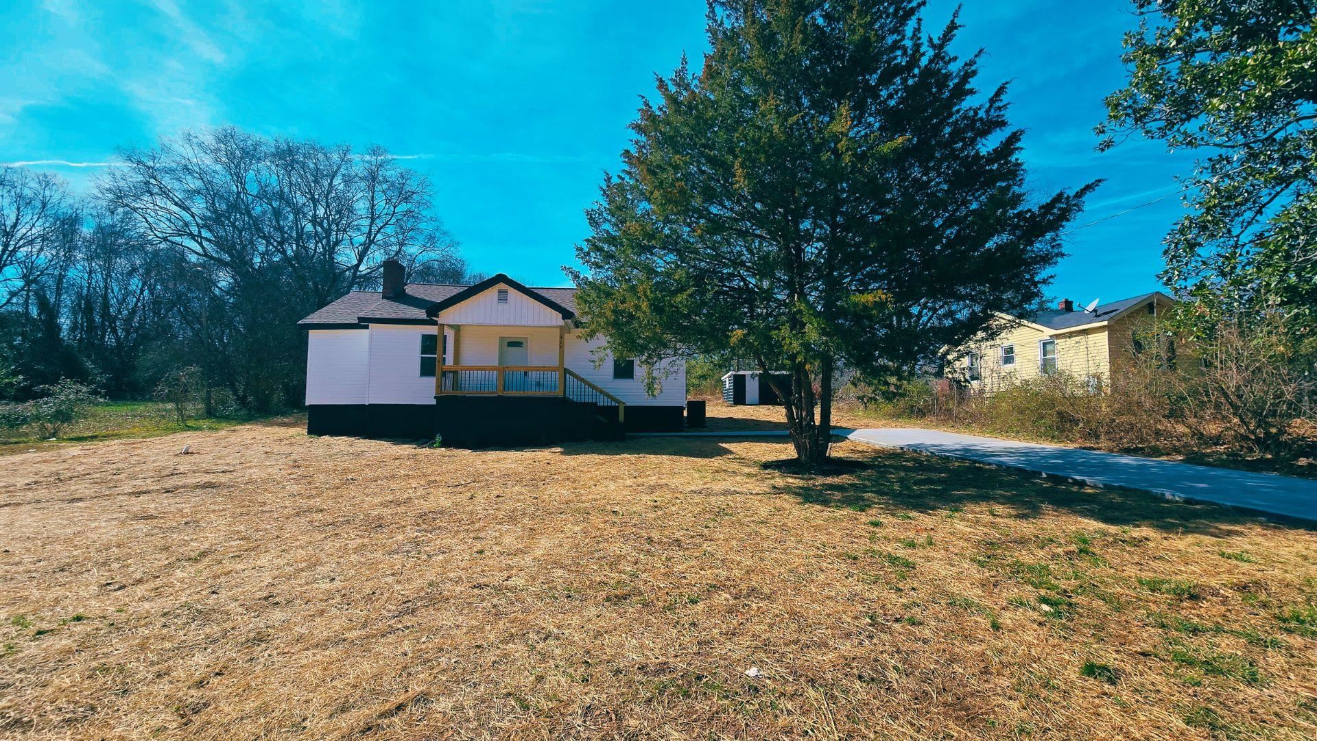 804 Staunton Bridge Road Greenville, SC 29611 - Photo 3 of 30 Gallery Image 3