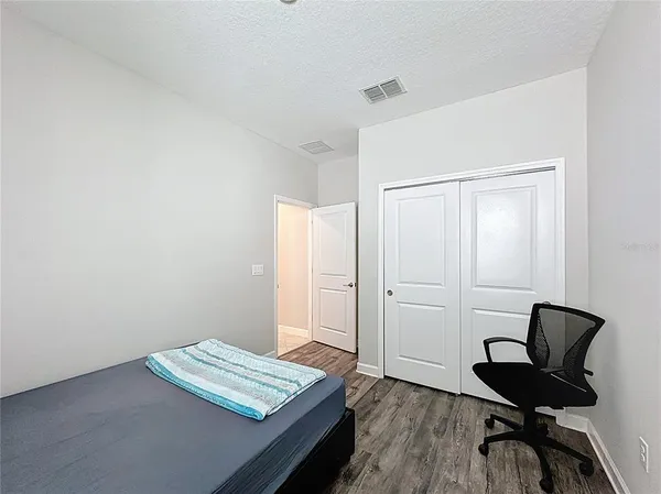 $329,900 | 9633 Ivory Drive, Ruskin, FL 33573